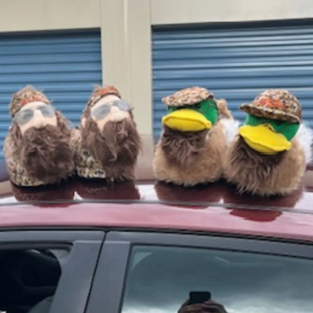 Size 10-11 {One Size Fits Most} . Duck Dynasty Ducks & Uncle Si Slippers Bundle